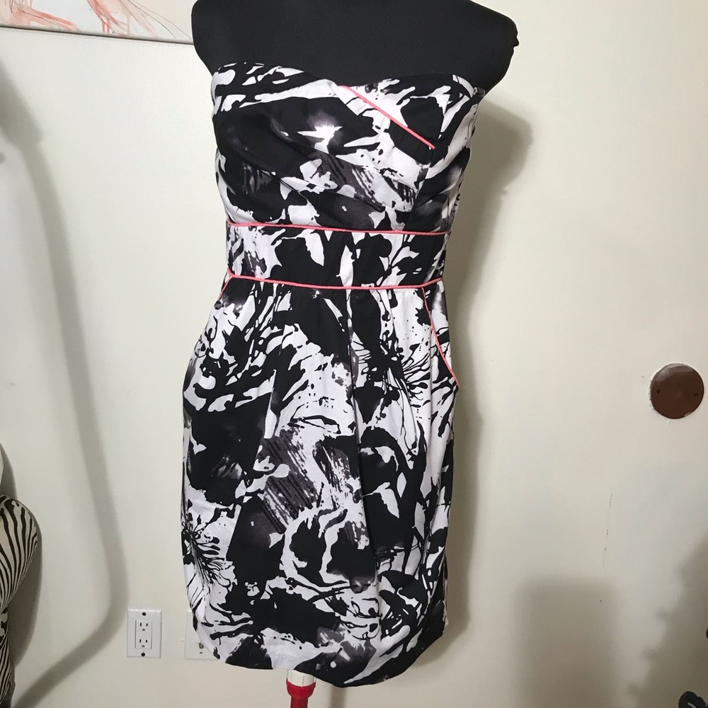 Trixxi Dress black white strapless size 13 lined